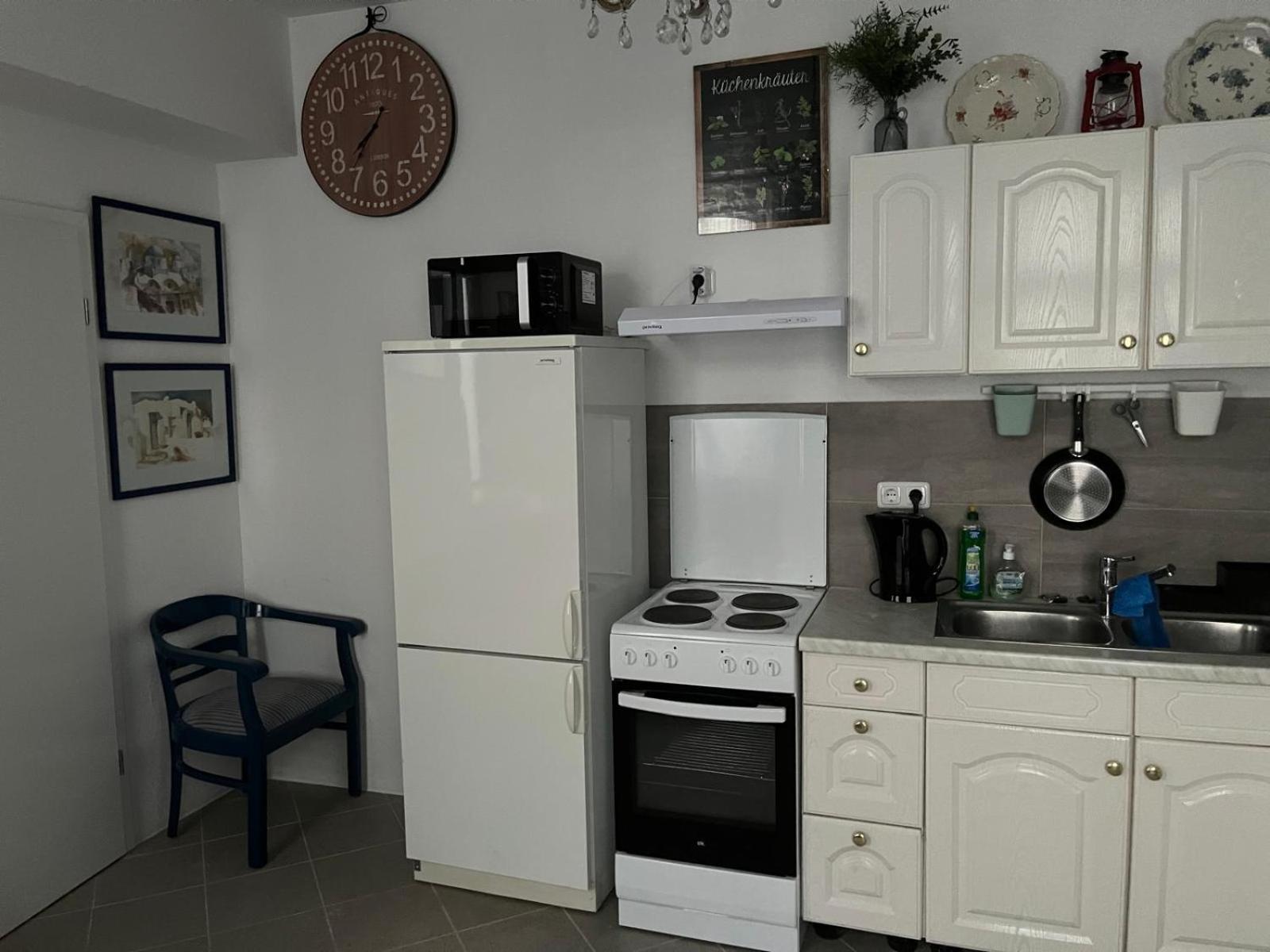 Muller'S Residenz - Self Check In Apartment Zwickau Luaran gambar